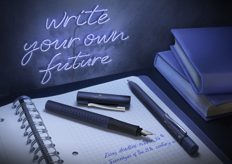 Faber Castell FC-140804 Vulpen Faber-Castell Grip 2011 M Klassiek Blauw - Afbeelding 5